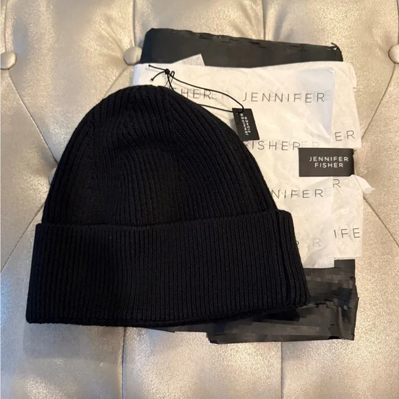 NWT Jennifer Fisher Beanie Black - Picture 3 of 4